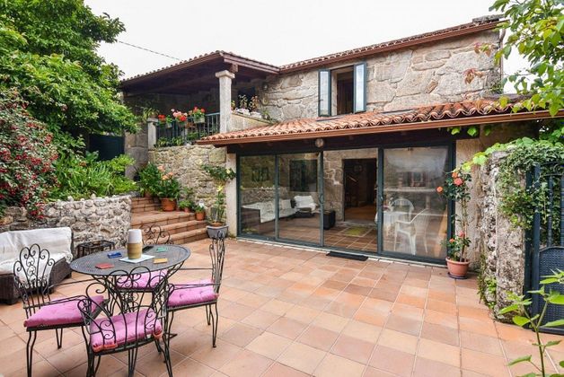Foto 1 de Casa rural en venda a Mondariz de 3 habitacions amb terrassa i jardí