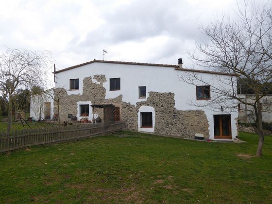 Foto 1 de Venta de casa rural en Mas Altaba-El Molí de 5 habitaciones con piscina y jardín