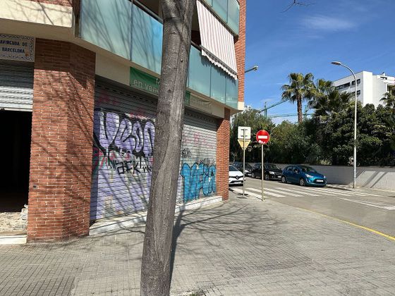 Foto 2 de Local en venda a calle Barcelona de 75 m²
