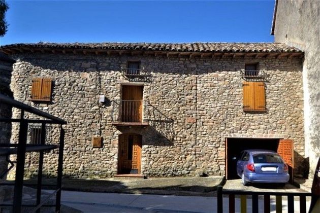 Foto 2 de Casa en venda a plaza La Iglesia de 4 habitacions amb terrassa i garatge