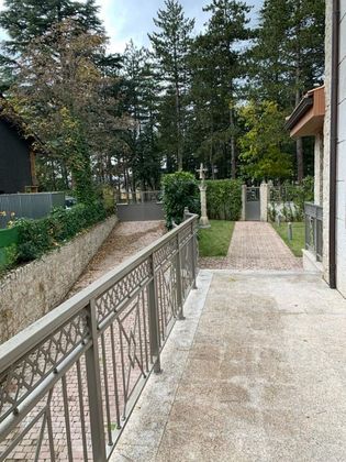 Foto 2 de Casa adossada en venda a paseo La Cantera de 7 habitacions amb terrassa i garatge