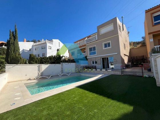 Foto 2 de Venta de casa en Puerto de la Torre - Atabal de 4 habitaciones con terraza y piscina