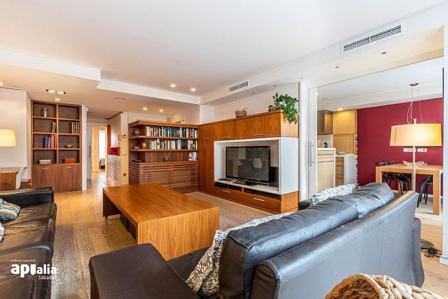 Foto 1 de Piso en venta en Gràcia de 3 habitaciones con terraza y calefacción