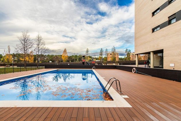 Foto 2 de Pis en venda a Castellarnau - Can Llong de 3 habitacions amb piscina i balcó