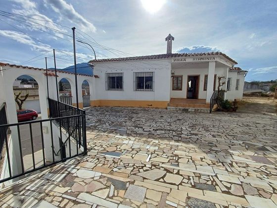 Foto 1 de Casa en venda a Castelló de Rugat de 5 habitacions amb terrassa i garatge