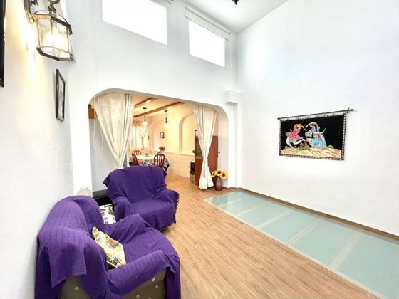 Foto 1 de Casa en venda a Benigánim de 5 habitacions amb terrassa i garatge