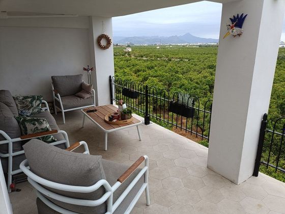 Foto 1 de Casa adosada en venta en Oliva pueblo de 3 habitaciones con terraza y balcón