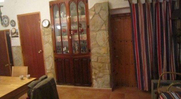 Foto 2 de Casa en venda a Teresa de Cofrentes de 4 habitacions i 240 m²