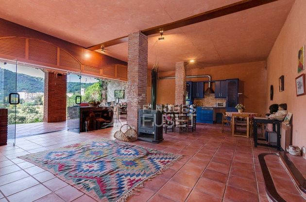 Foto 2 de Casa rural en venda a Cabrera de Mar de 5 habitacions amb terrassa i piscina