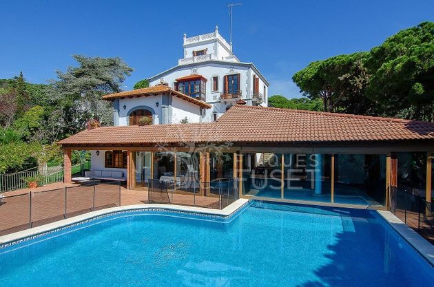 Foto 2 de Casa en alquiler en Cerdanyola de 10 habitaciones con terraza y piscina