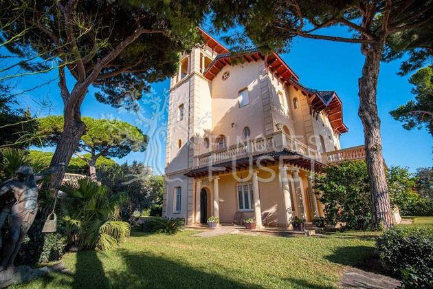 Foto 1 de Casa en venda a Sant Vicenç de Montalt de 10 habitacions amb terrassa i piscina