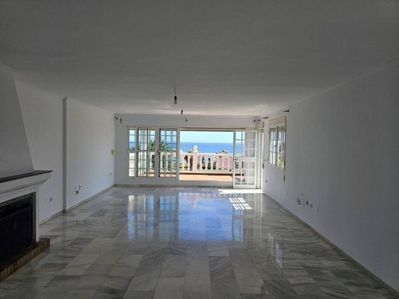Foto 2 de Casa en venda a urbanización Brisas I de 3 habitacions amb terrassa i piscina