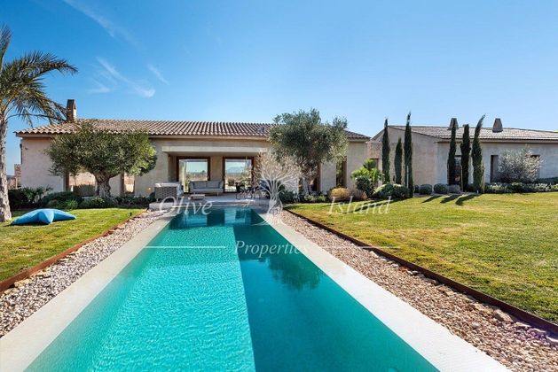 Foto 1 de Casa en venda a Sencelles de 4 habitacions amb piscina i garatge