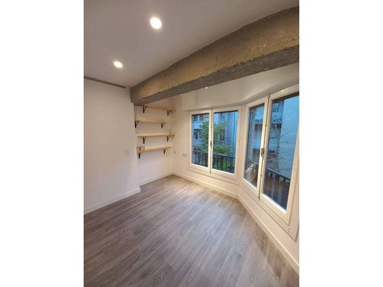 Foto 2 de Venta de piso en Seu d´Urgell, la de 3 habitaciones con balcón y calefacción