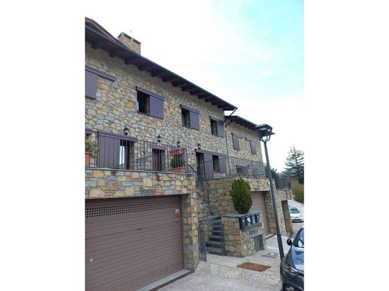 Foto 1 de Venta de casa en Aixirivall de 4 habitaciones con terraza y garaje