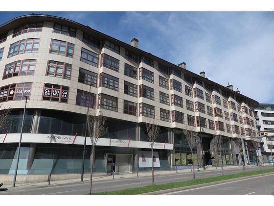 Foto 1 de Piso en venta en Andorra la Vella de 3 habitaciones con garaje y ascensor