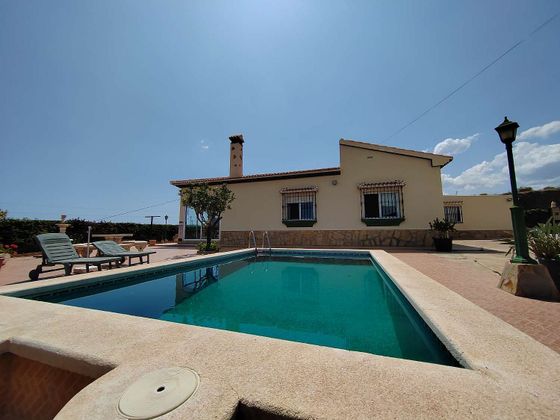 Foto 2 de Casa en venta en Lagos de 4 habitaciones con terraza y piscina