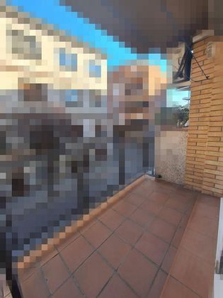 Foto 2 de Pis en venda a Centre - Castellar del Vallès de 3 habitacions amb balcó i calefacció