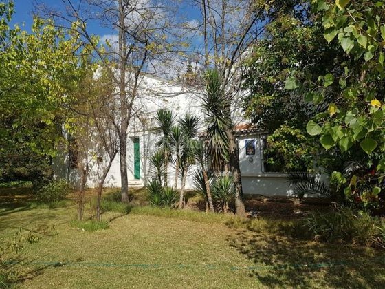 Foto 2 de Xalet en venda a Centro - Chiva de 10 habitacions amb terrassa i piscina