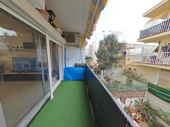 Foto 1 de Pis en venda a Segur Platja de 3 habitacions amb terrassa i balcó
