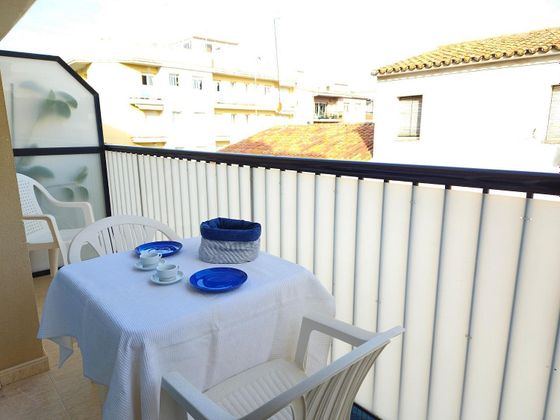 Foto 1 de Piso en venta en Calafell Platja de 3 habitaciones con terraza y balcón