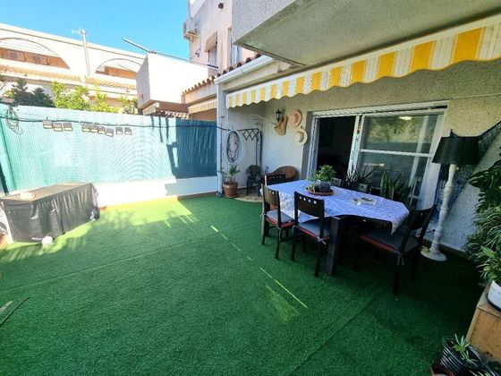 Foto 2 de Casa en venda a Clarà de 4 habitacions amb terrassa i garatge