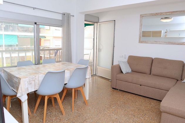 Foto 2 de Venta de piso en El Perelló - Les Palmeres - Mareny de Barraquetes de 1 habitación con terraza y balcón