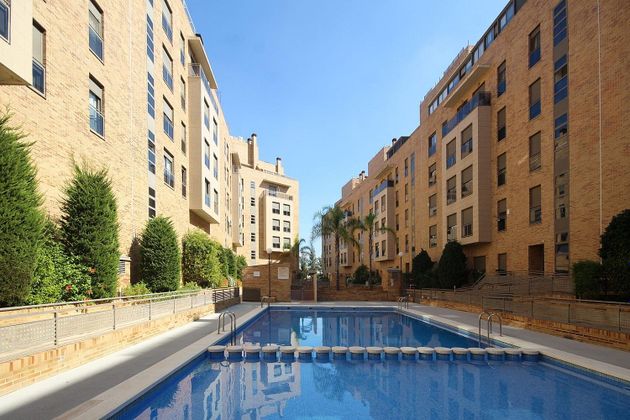 Foto 1 de Àtic en venda a Parc Central de 3 habitacions amb terrassa i piscina