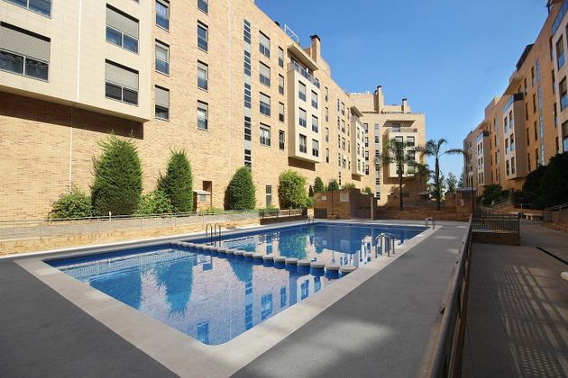 Foto 2 de Àtic en venda a Parc Central de 3 habitacions amb terrassa i piscina