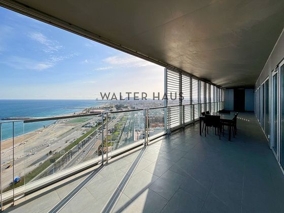 Foto 1 de Piso en alquiler en Diagonal Mar i el Front Marítim del Poblenou de 4 habitaciones con terraza y piscina