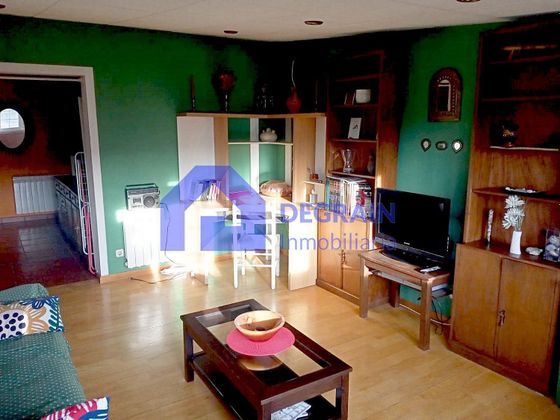 Foto 2 de Pis en lloguer a Milán - Pumarín - Teatinos de 3 habitacions amb mobles i balcó