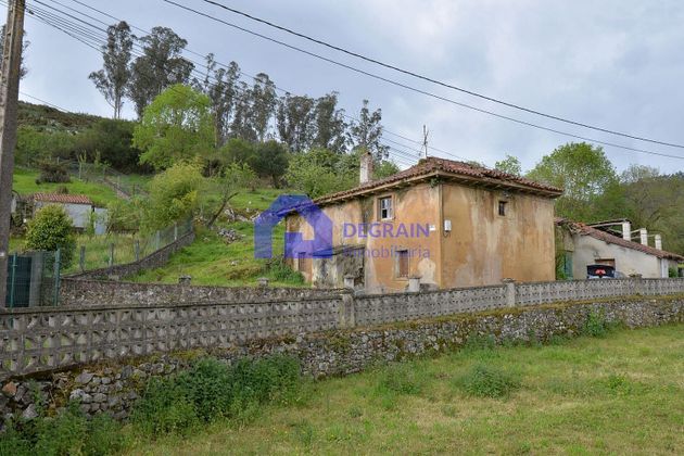Foto 2 de Casa en venda a Parroquias de Oviedo de 1 habitació amb garatge