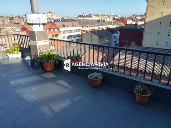 Foto 1 de Àtic en venda a La Ería - Masip de 4 habitacions amb terrassa i garatge