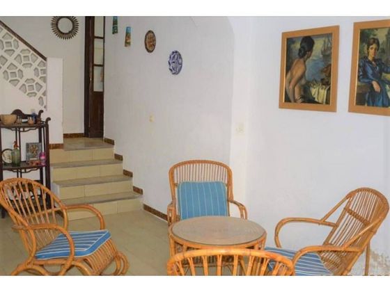 Foto 2 de Venta de casa en Penàguila de 4 habitaciones con terraza y piscina