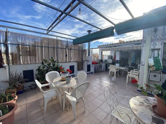 Foto 2 de Venta de casa en Florida Baja de 5 habitaciones con terraza y garaje