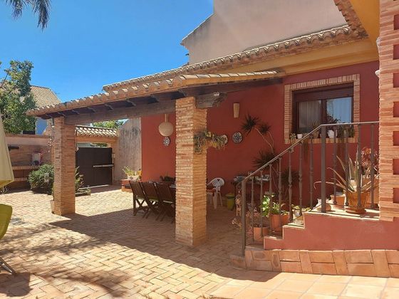 Foto 1 de Casa rural en venda a San Pedro del Pinatar de 4 habitacions amb terrassa i piscina