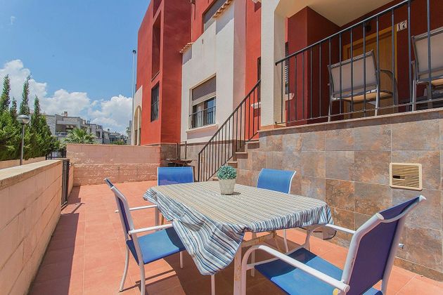 Foto 2 de Casa en venta en Nueva Torrevieja - Aguas Nuevas de 2 habitaciones con terraza y piscina