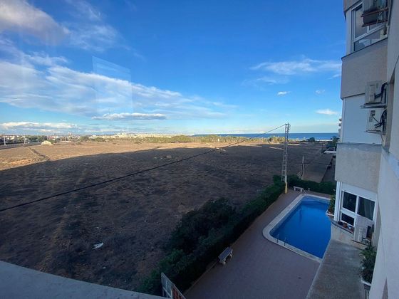 Foto 2 de Pis en venda a  El Acequión - Los Naúfragos de 2 habitacions amb piscina i garatge