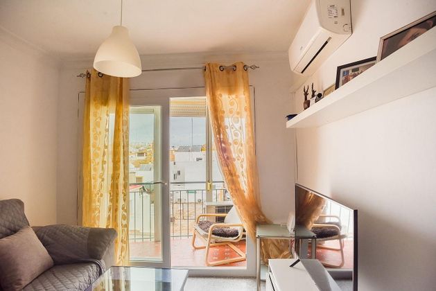 Foto 1 de Pis en venda a Centro - Alcalá de Guadaira de 3 habitacions amb terrassa i balcó