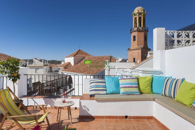 Foto 1 de Xalet en venda a plaza Almijara de 5 habitacions amb terrassa i balcó
