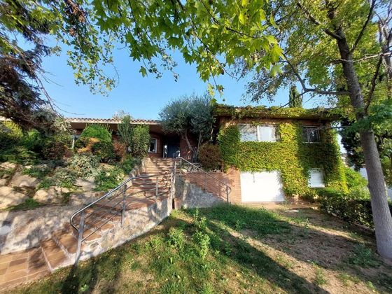 Foto 2 de Casa en venta en Bellaterra de 6 habitaciones con piscina y jardín