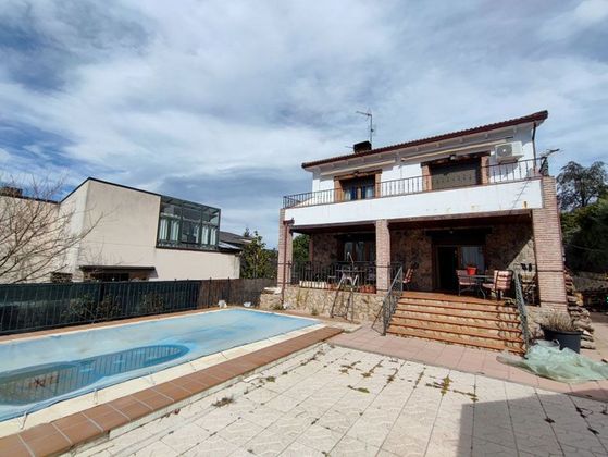 Foto 1 de Xalet en venda a Fontenebro - Altavista de 3 habitacions amb terrassa i piscina