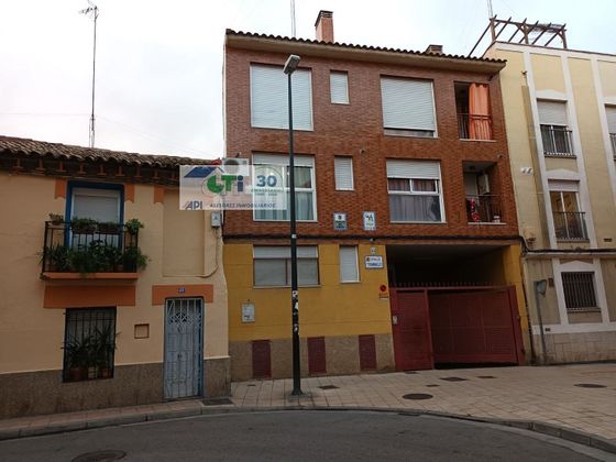 Foto 1 de Àtic en venda a Delicias de 3 habitacions amb garatge i calefacció
