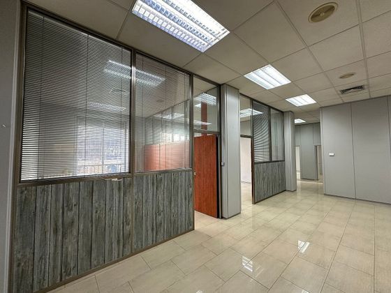Foto 1 de Alquiler de oficina en Paseo Independencia de 200 m²