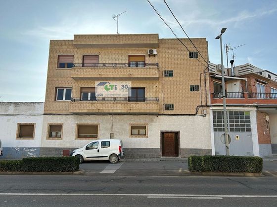 Foto 1 de Pis en venda a Fuentes de Ebro de 3 habitacions amb balcó