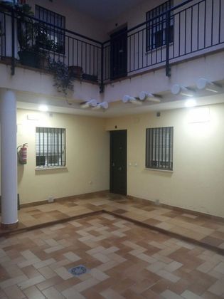 Foto 1 de Pis en venda a Centro - Doña Mercedes de 2 habitacions amb garatge i balcó
