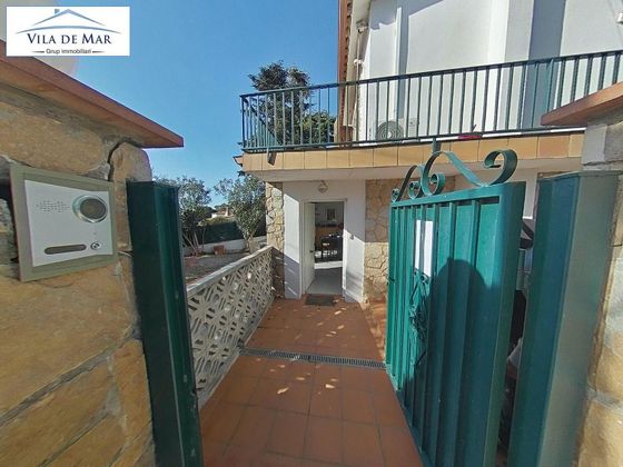 Foto 2 de Casa en venda a Els Pins - Politur de 3 habitacions amb terrassa i jardí