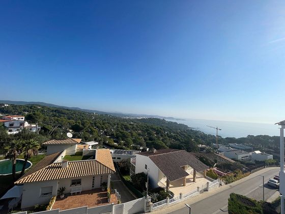 Foto 1 de Àtic en venda a Torre Valentina-Mas Vilar de La Mutxada-Treumal de 3 habitacions amb terrassa i piscina