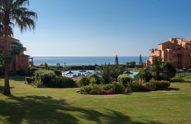 Foto 2 de Àtic en venda a El Castillo de 5 habitacions amb terrassa i piscina