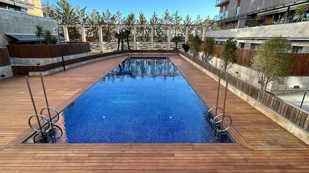 Foto 1 de Piso en venta en Barri del Centre de 3 habitaciones con terraza y piscina
